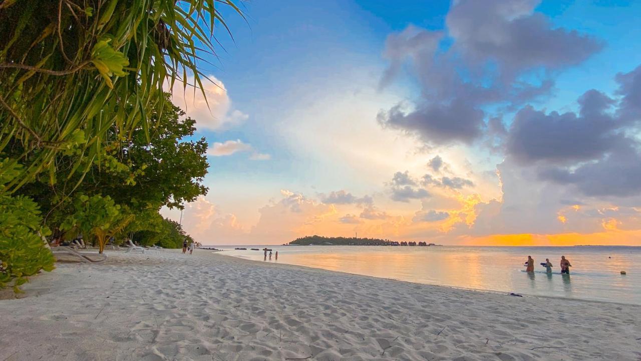 Leisure Inn Guest House Bodufolhudhoo ภายนอก รูปภาพ